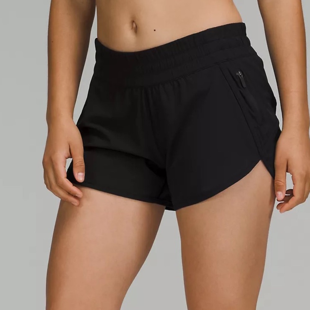 Lululemon Tracker Low-Rise Lined Short 4" Size 6 #lululemon #shorts #hottyhots